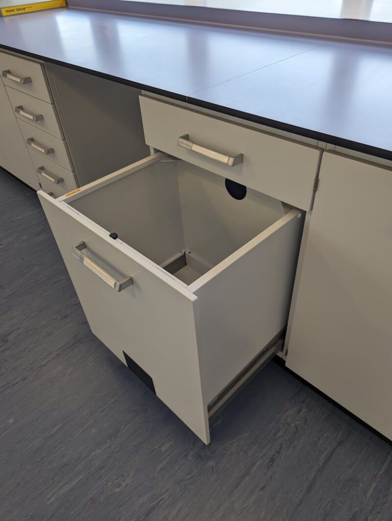 lab furniture ireland_161